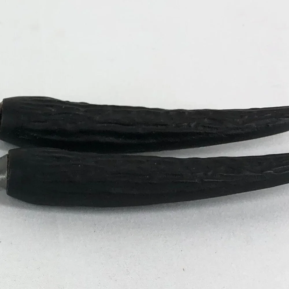 Cattarangus Vanadium Vintage Carving Set With Black Stag Handles